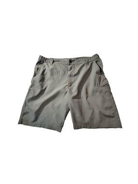 Wrangler Mens Green Cargo Shorts Outdoor Lightweight Elastic waistband Size 42